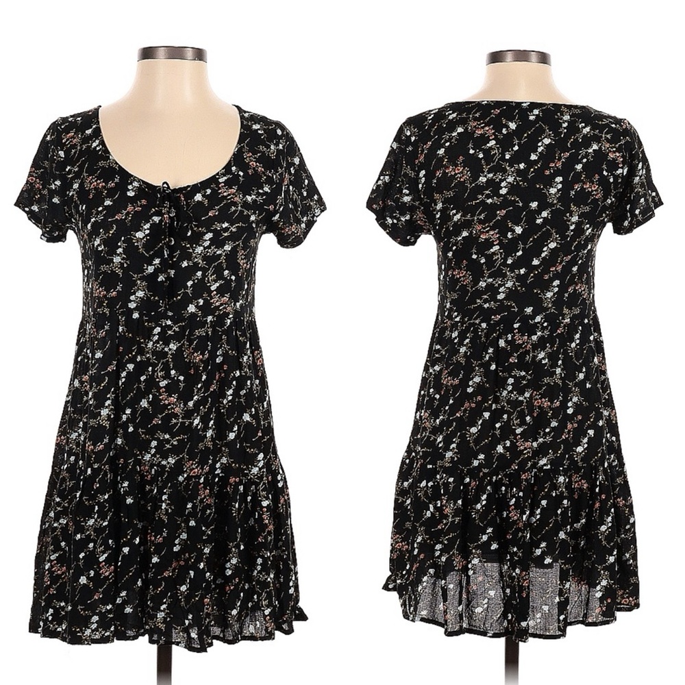 Ivy + Main Womens Dress Size XS Black Floral Tie Front Babydoll Mini
